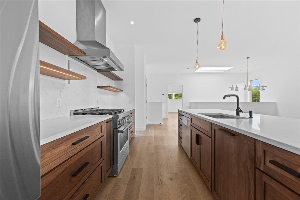 Welcome to Moscow Meadows