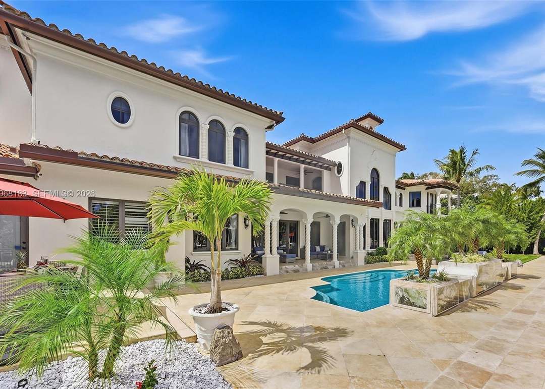 628 Coral Way