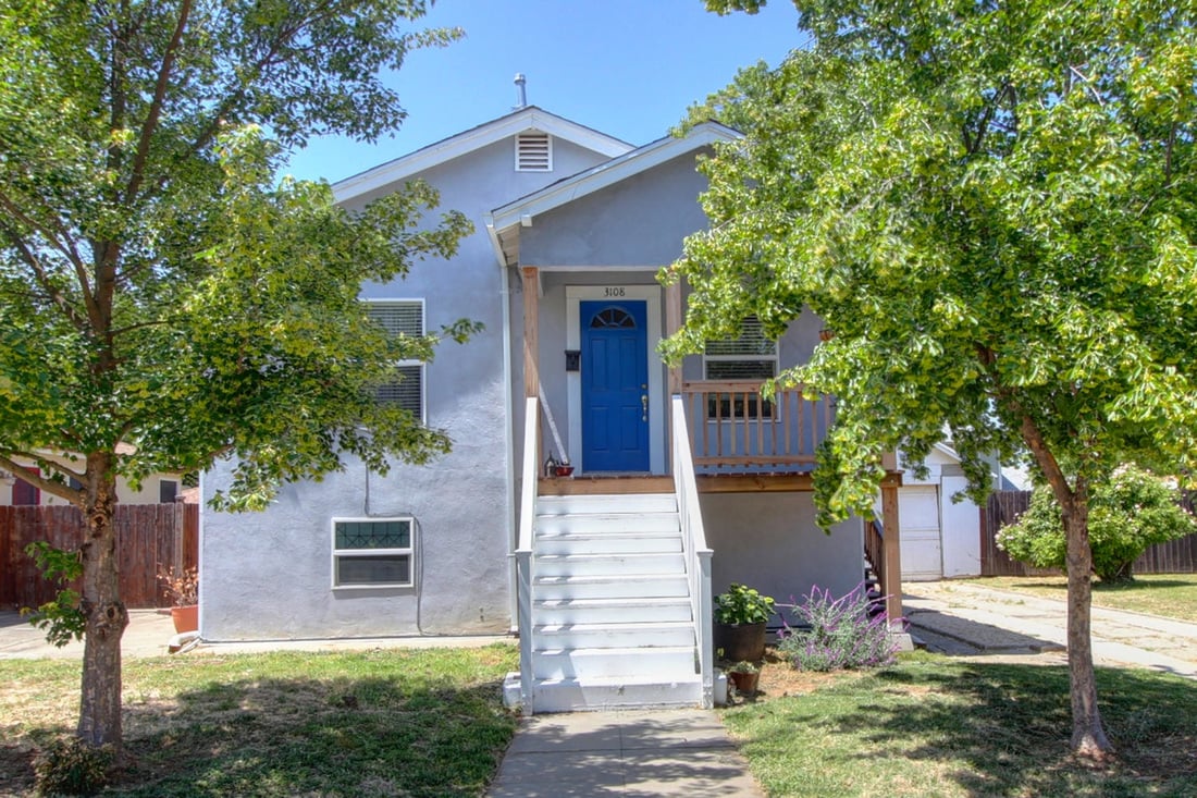 Great New Listing in Tahoe Park! 3108 62nd St.