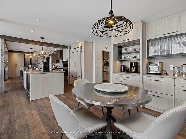 305 Wapaska Cres