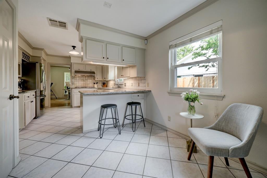 2103 Stoney Brook Dr