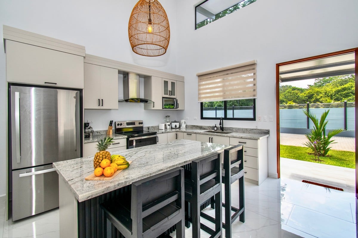 0.14 ACRES – 3 Bedroom Newly Built Modern Home Pool, Privacy, Only 5min Walk to the Beach!!!!
