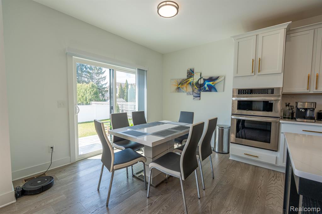 34421 Ann Arbor Trail