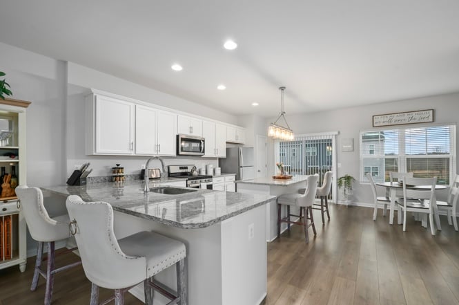 492 Parkland Dr