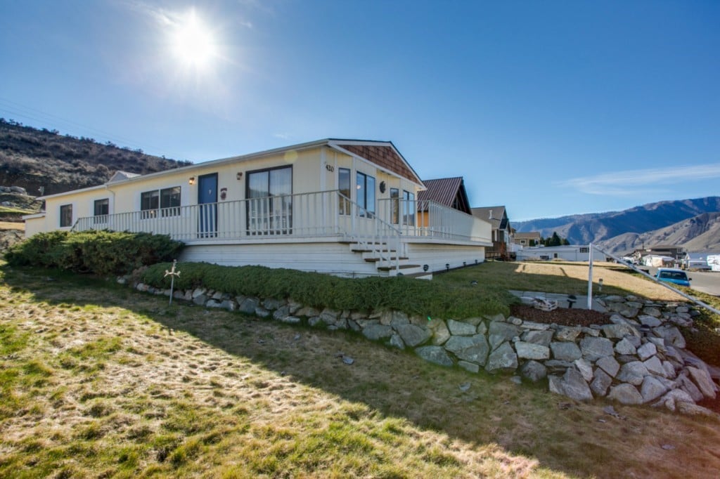 420 W Entiat Dr
