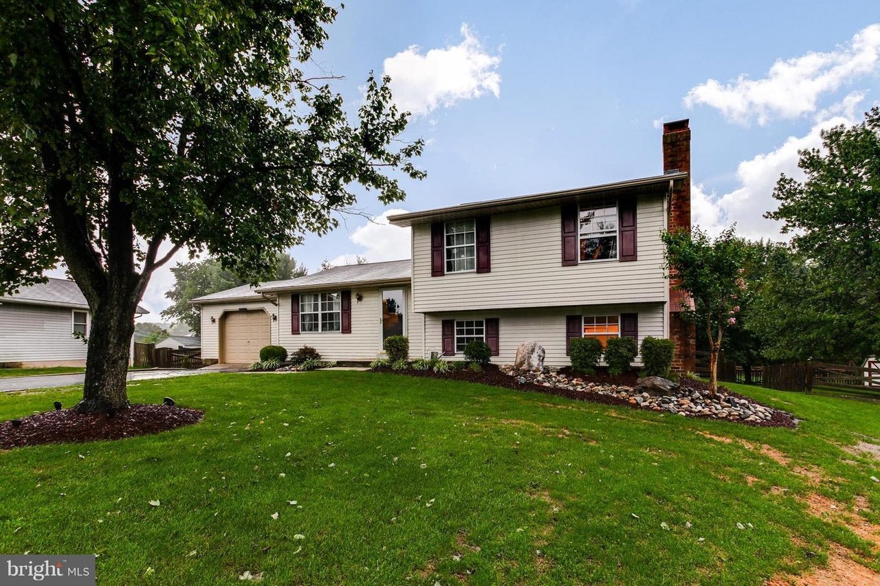 8124 Windmill Ct