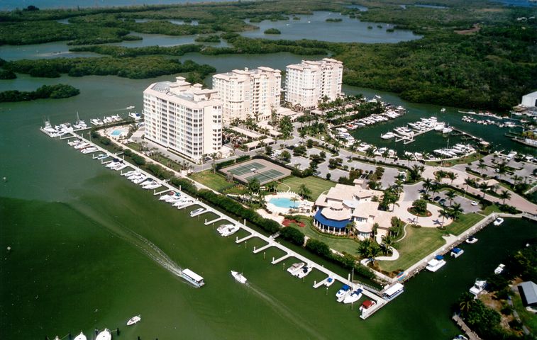 Pelican Isle