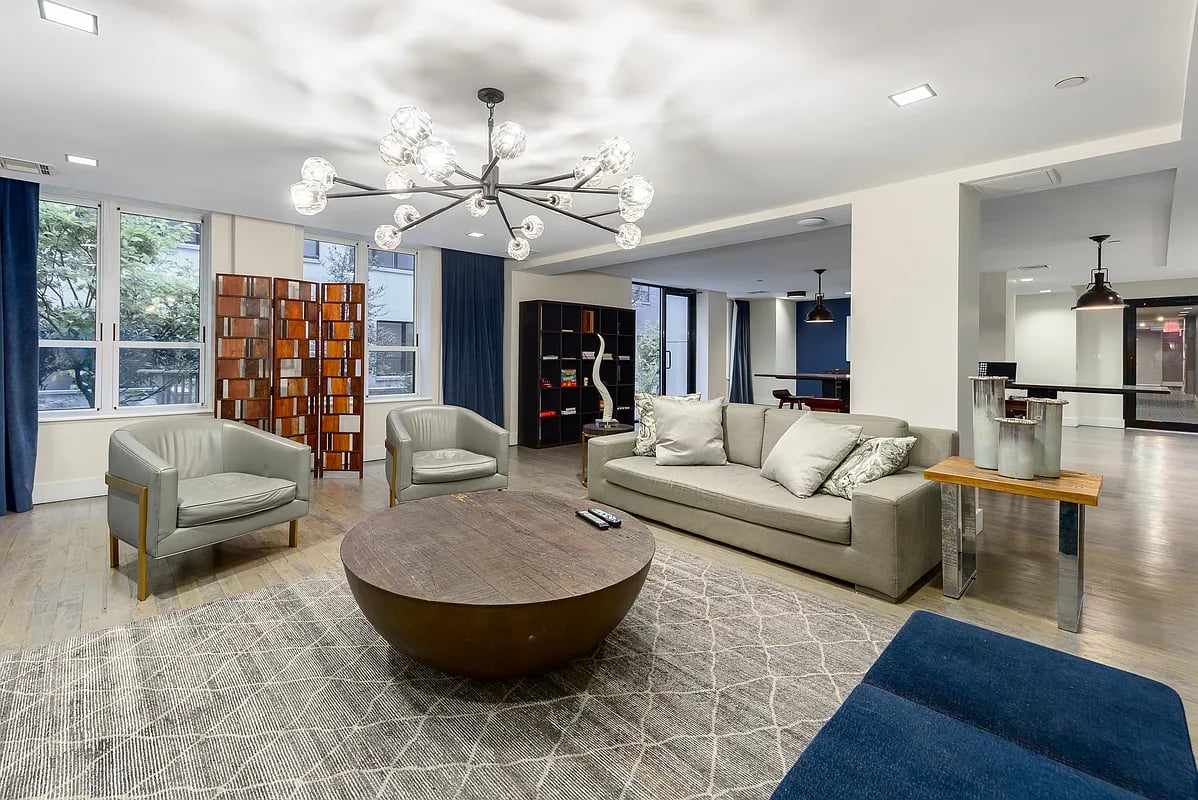 416 West 52nd Street #305