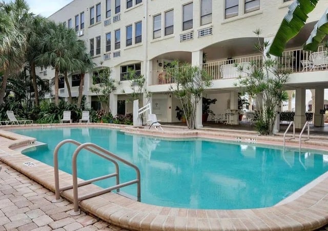 235 Sunrise Ave, #2046