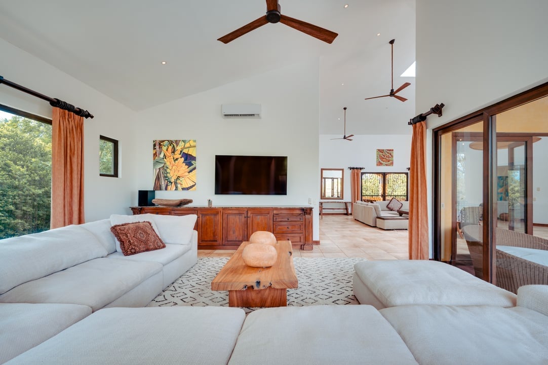 Casa Neptuno | Elegant Oceanfront Retreat in the Heart of Hacienda Pinilla