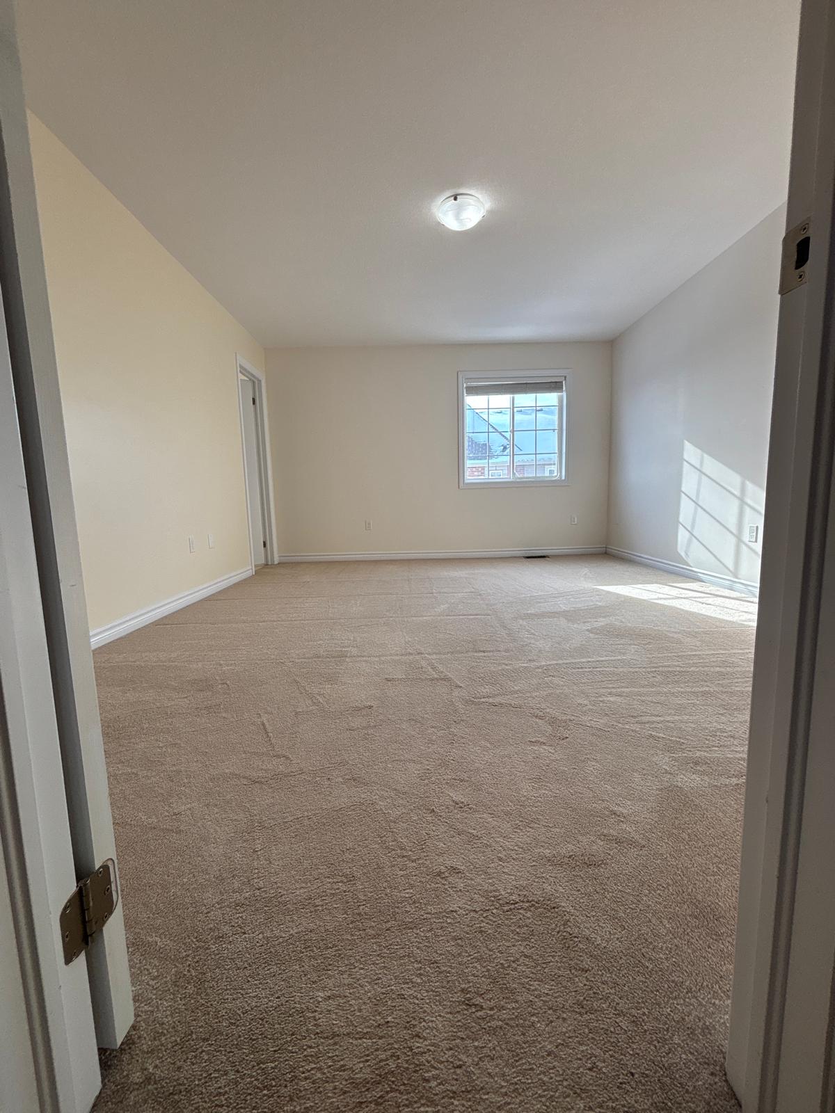 5 SAVAGE Drive, Hamilton, ON L0R 2H9