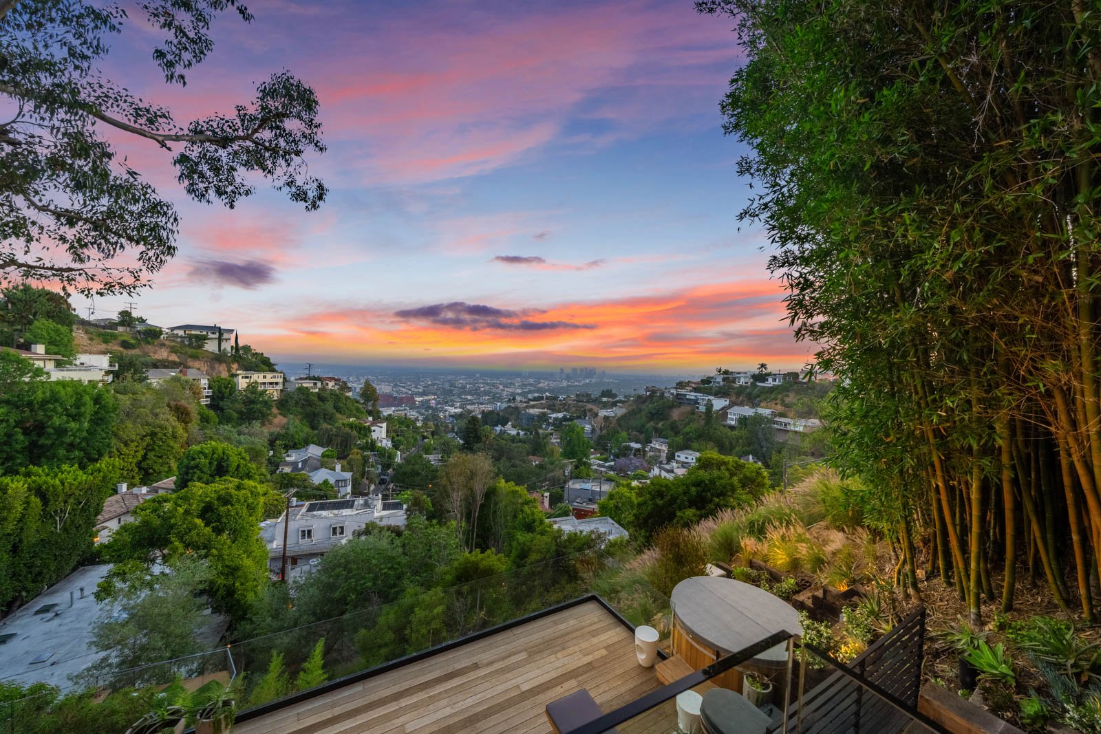 Hollywood Haven ⛰️