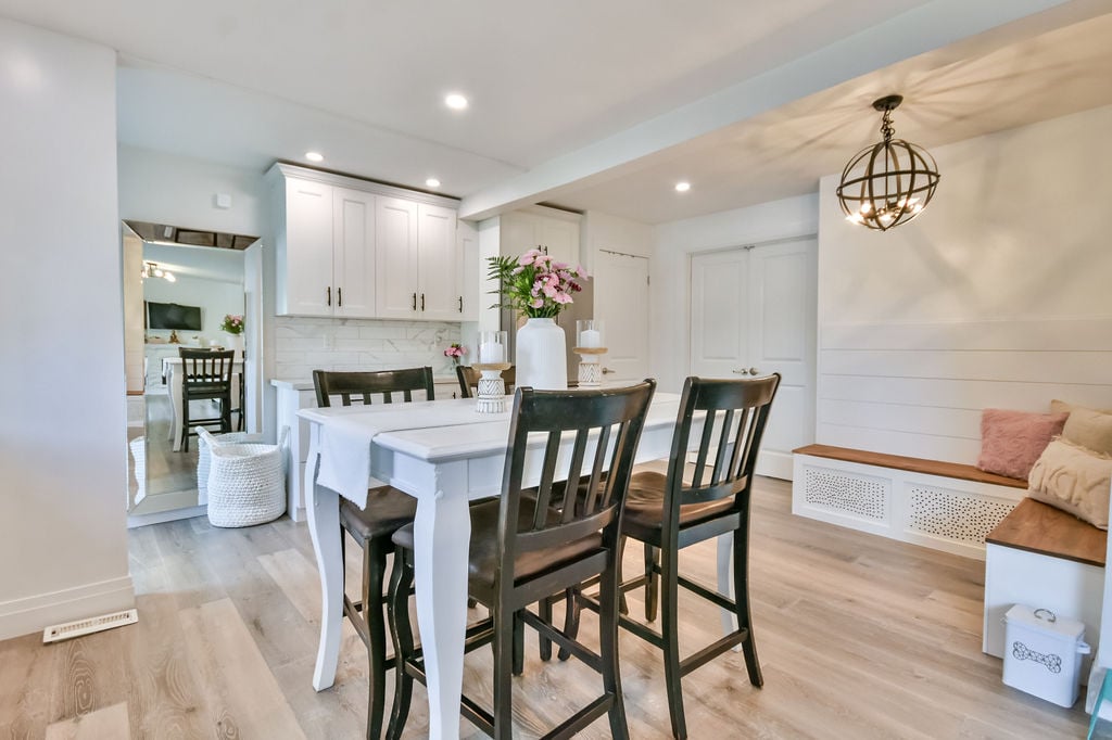 Bright and Welcoming