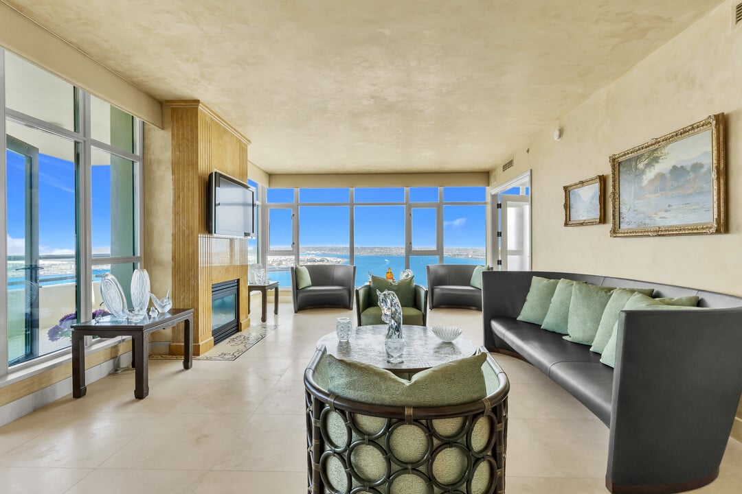 The Grande South Penthouse 3703