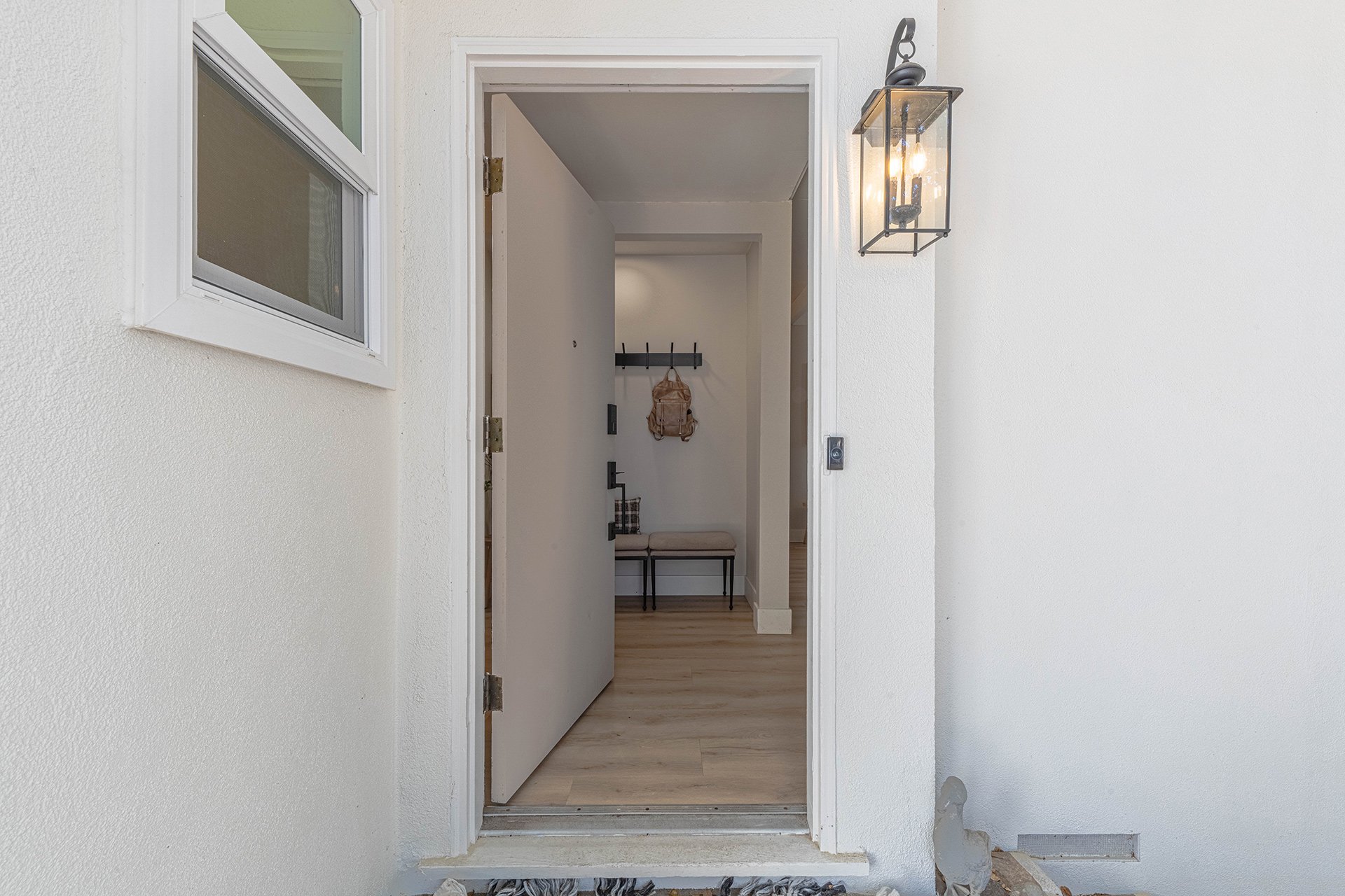Charming Monterey Haven - 1056 Harrison St