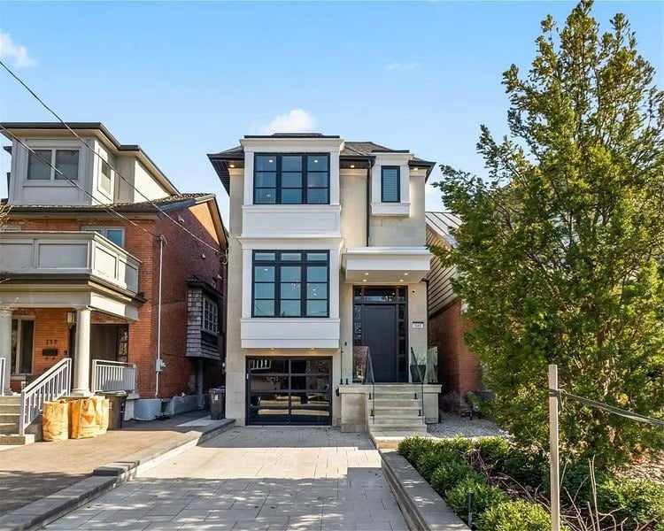 141 Albertus Ave