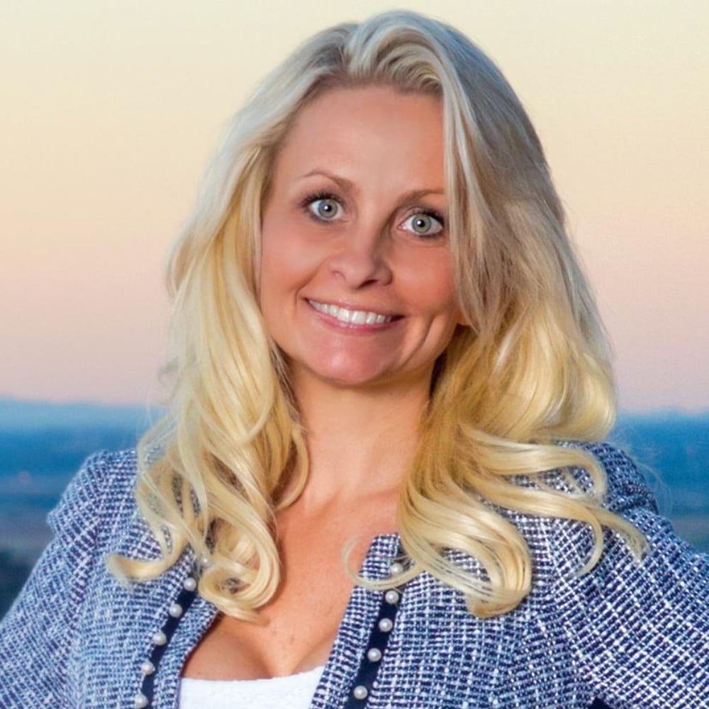 Lisa Tessler Scottsdale, AZ Real Estate Agent Headshot