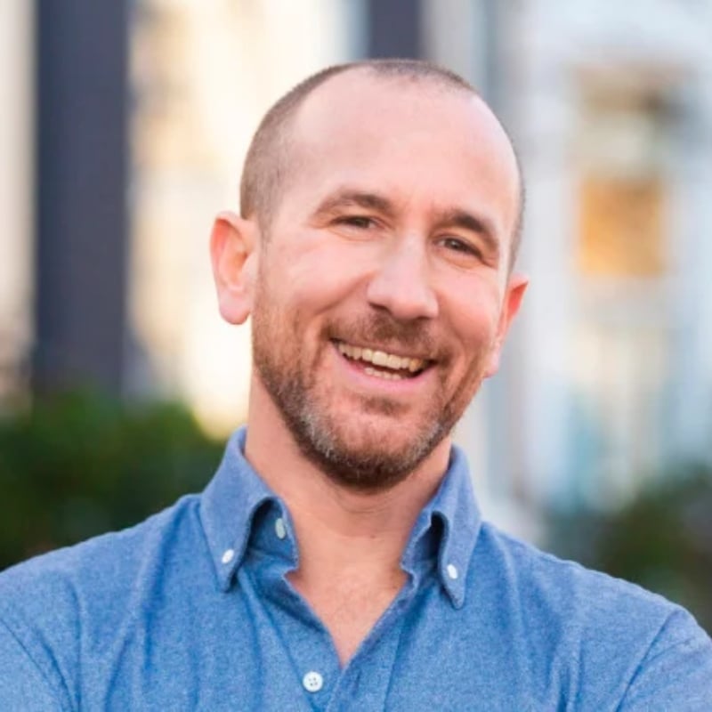 Mat Shelton-Eide Virginia Real Estate Agent Headshot