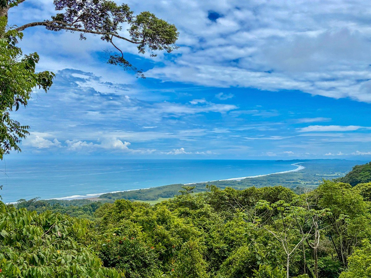 1.3 ACRES- Spectacular Ocean View Estate Lot in Lagunas de Barú, Dominical, 15min to Beaches!!!