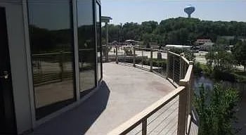 690 Rivershores Dr #403