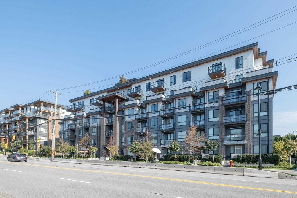 700 Clarke Rd, #502
