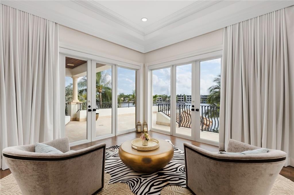 2593 SE 8th St, Pompano Beach, FL 33062