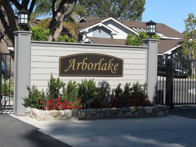 76 Lakeview