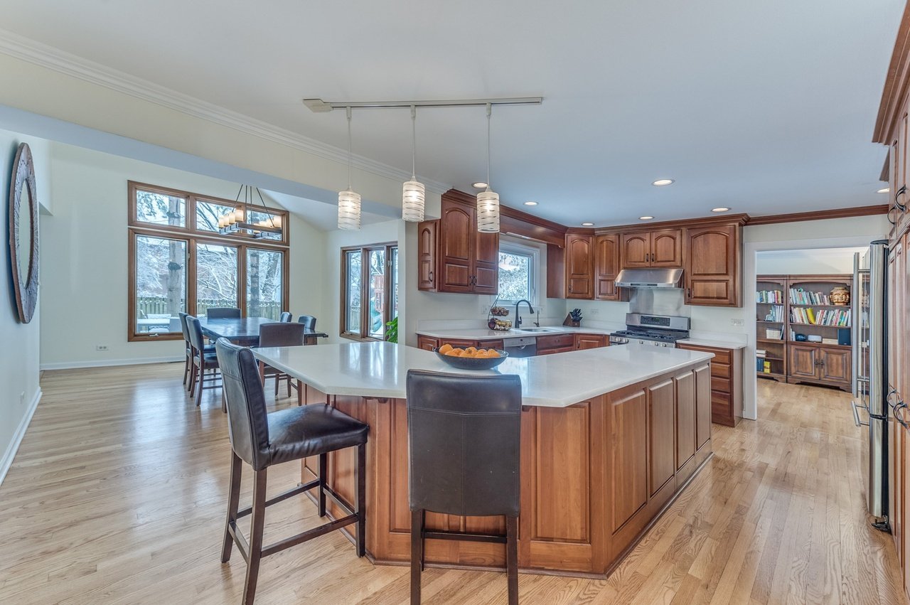 655 Cavalcade Cir