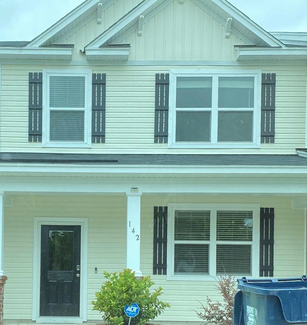 142 Alma Dr