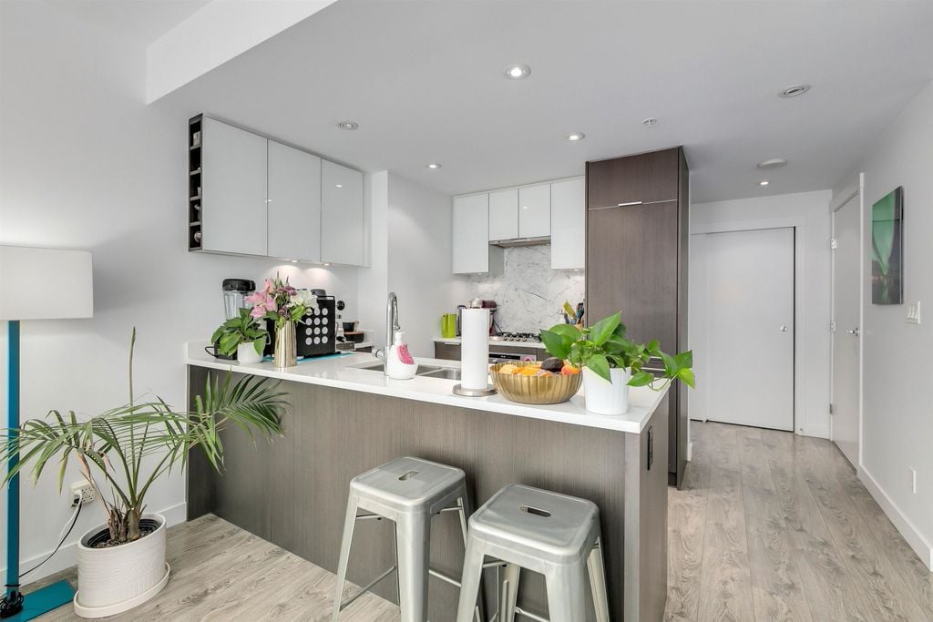 110 Switchmen St, #301