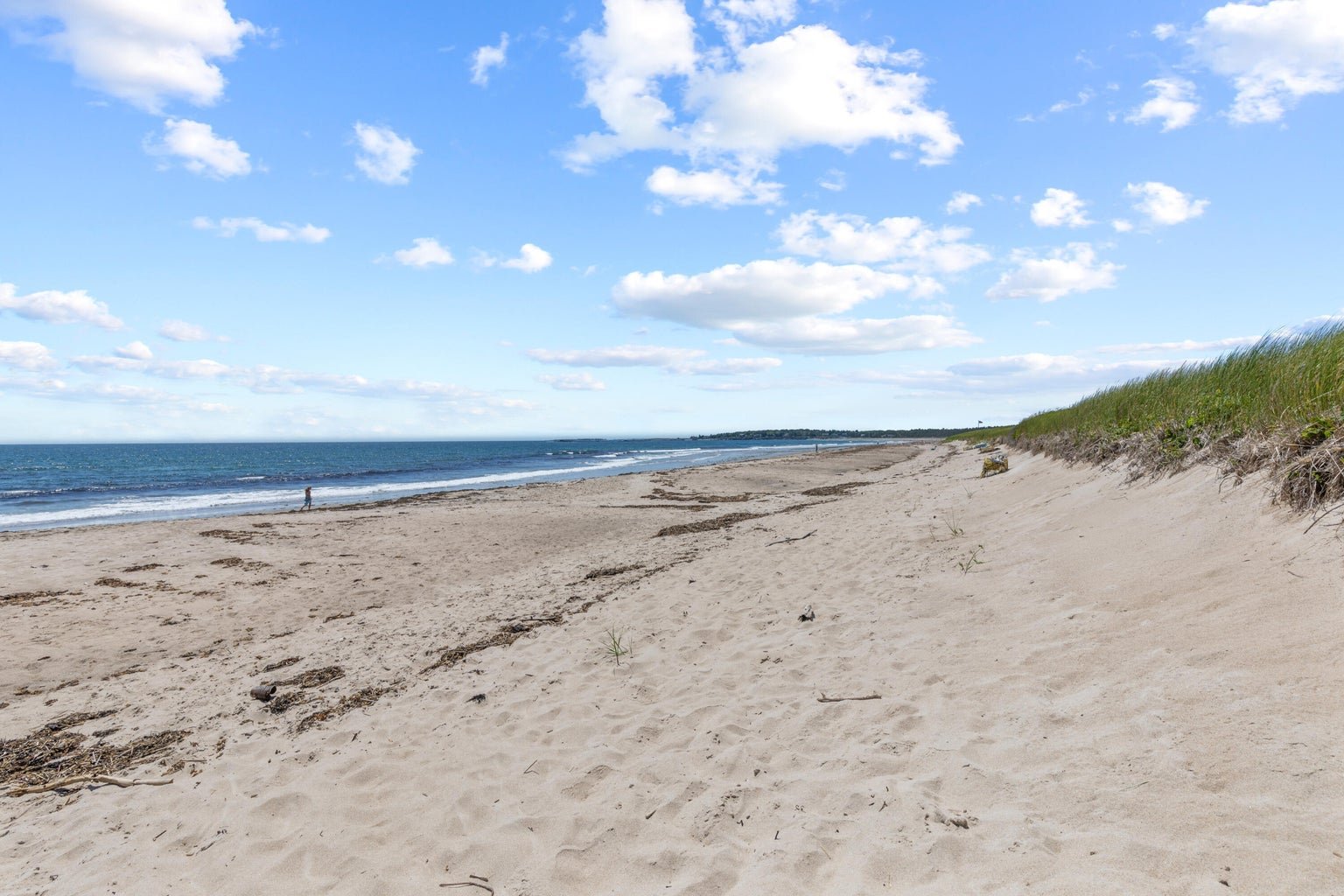 16 Atlantic Drive, Unit #: 16