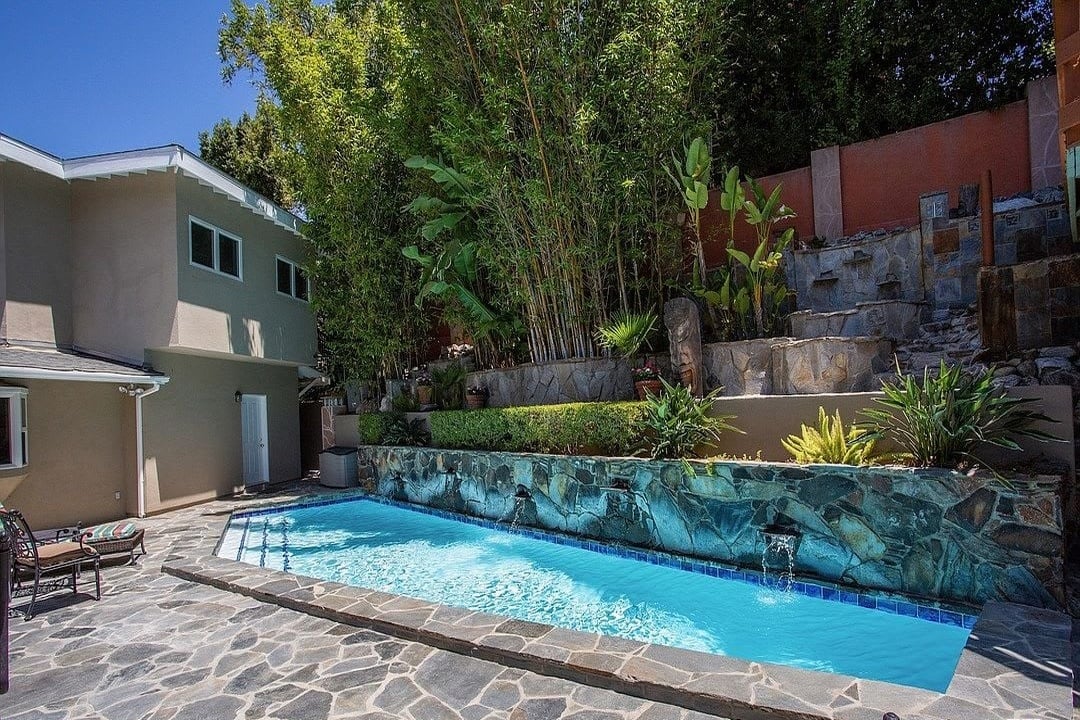 Aurora Oasis