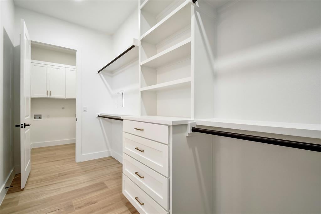2141 Stone Meadow