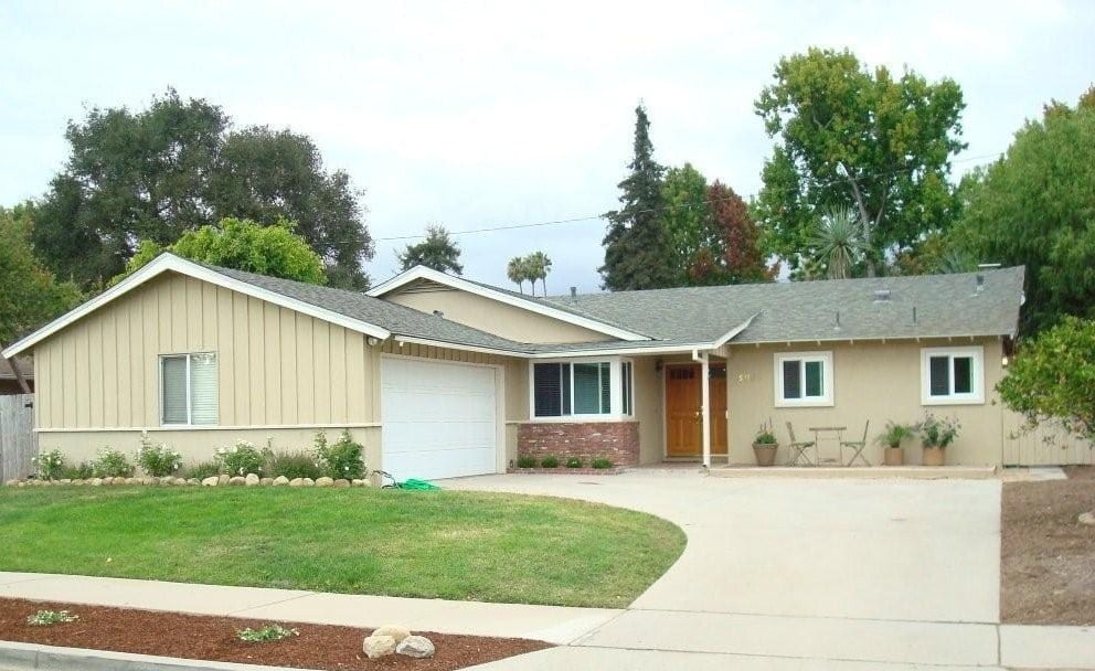 5084 San Simeon Dr
