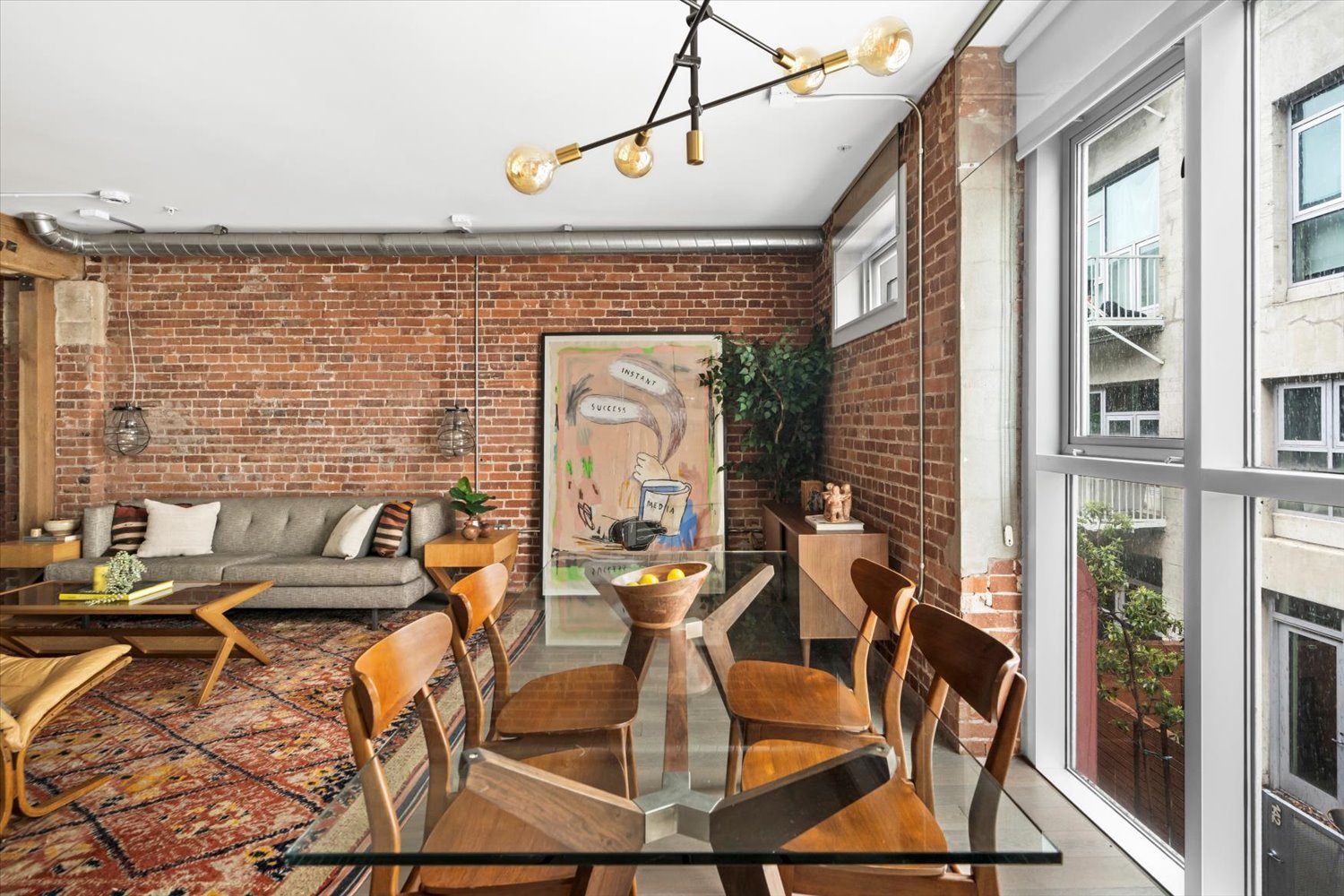 Breathtaking Exposed Brick & Beam Loft at THE BARKER BLOCK