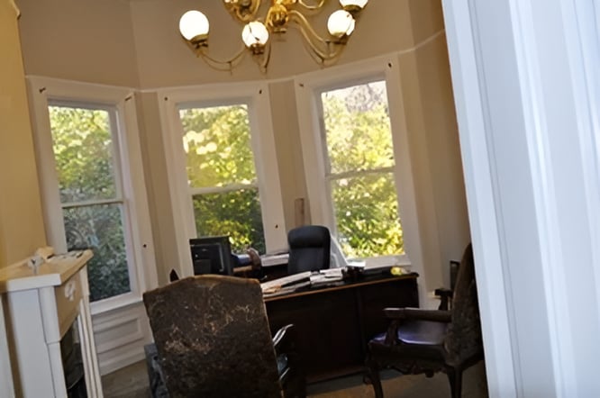 Commercial Office Building in Downtown Sacramento for Sale- 1329 H St.,Sac, CA 95814