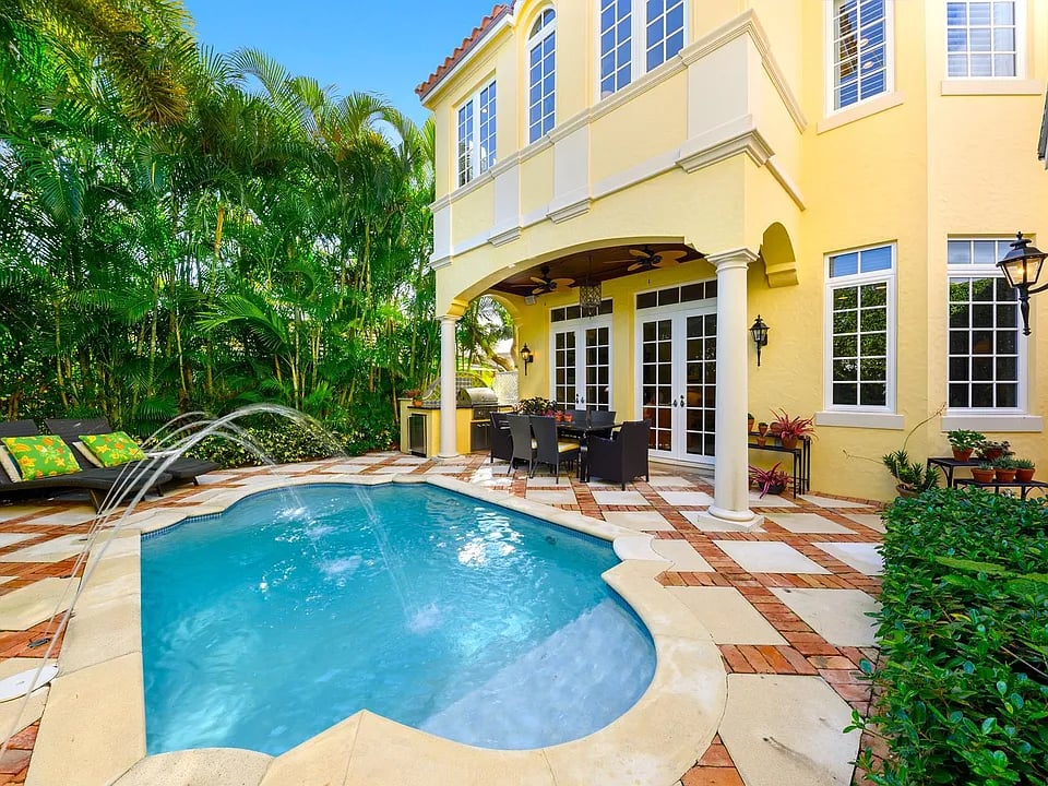 117 Beverly Road