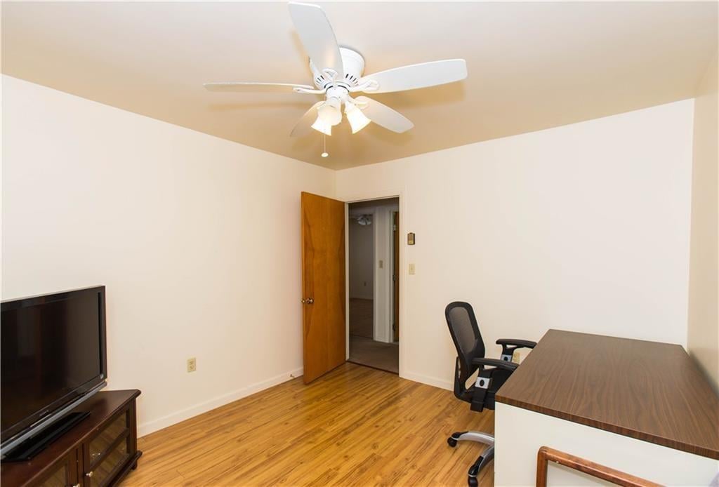 8 Barton Lane, Middletown RI, 02842