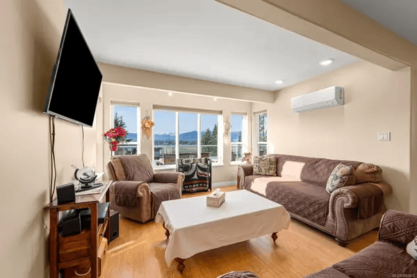 1418 Valley View Dr