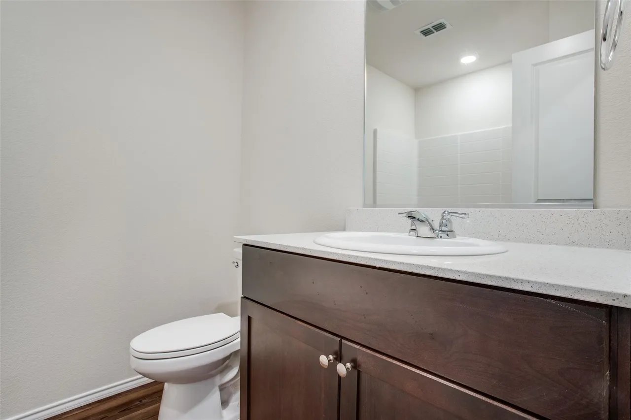 1809 River Crossing Dr