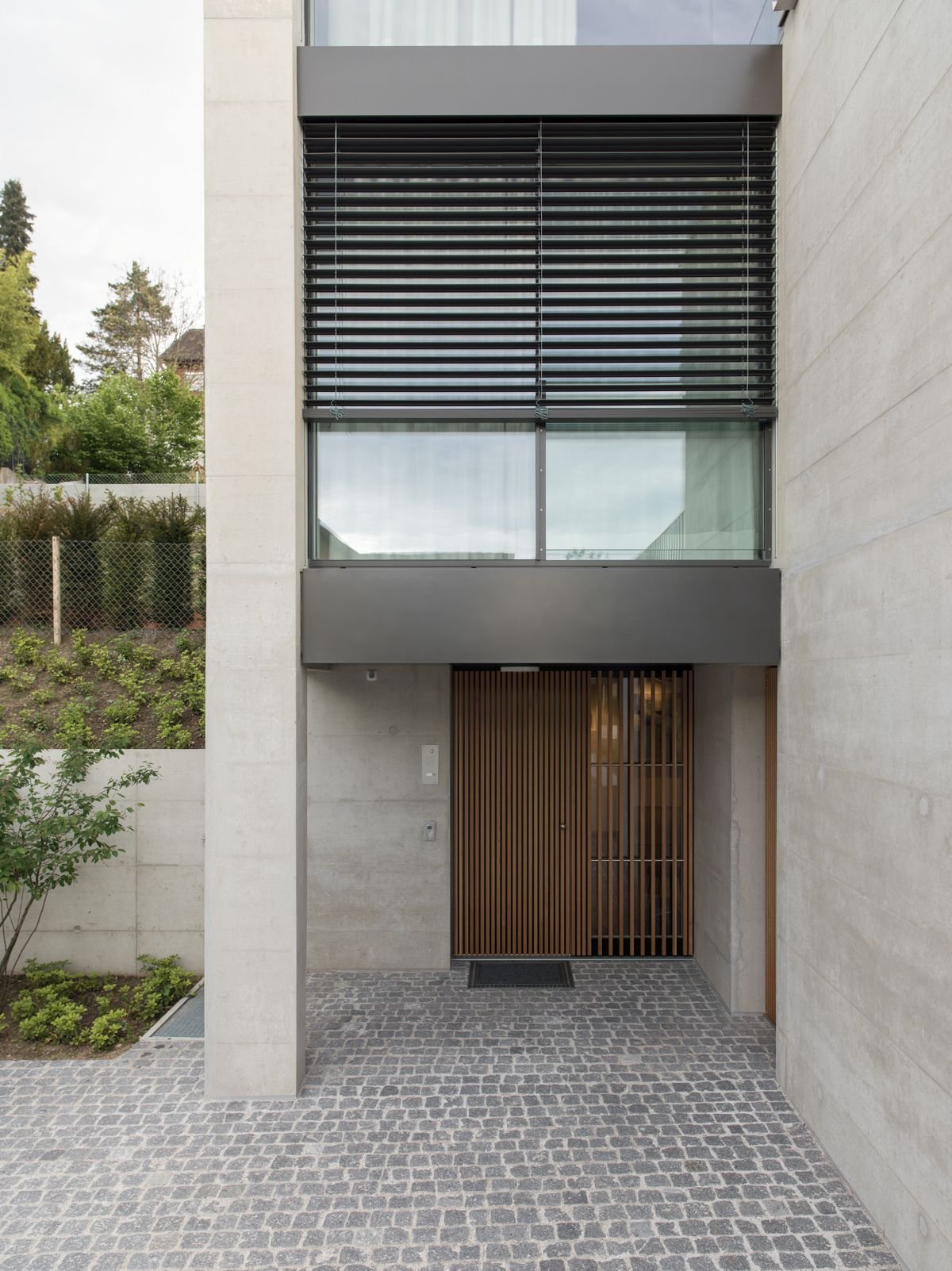 Luxury Living at Lake Zurich in Switzerland