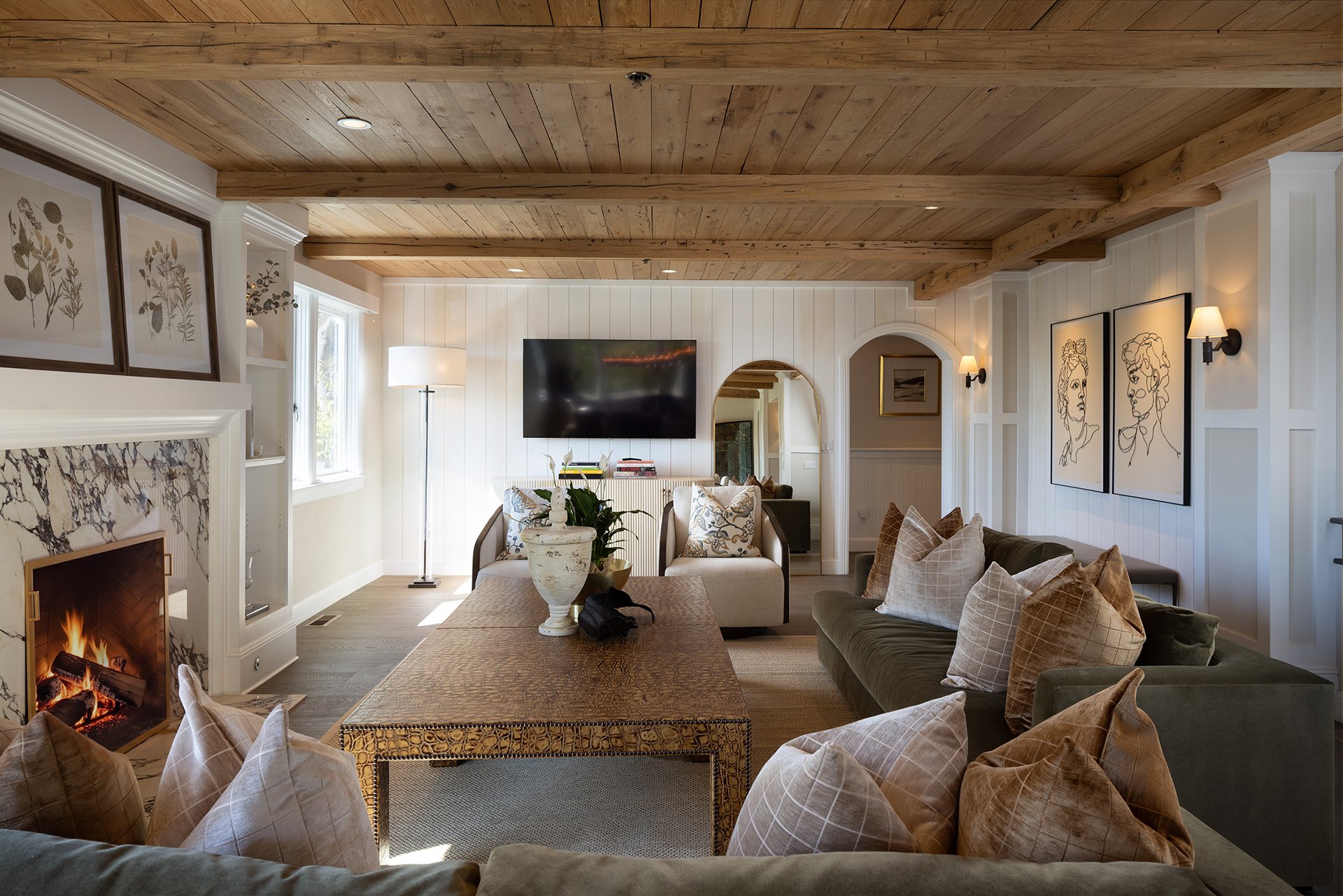 Spacious Golden Rectangle Residence