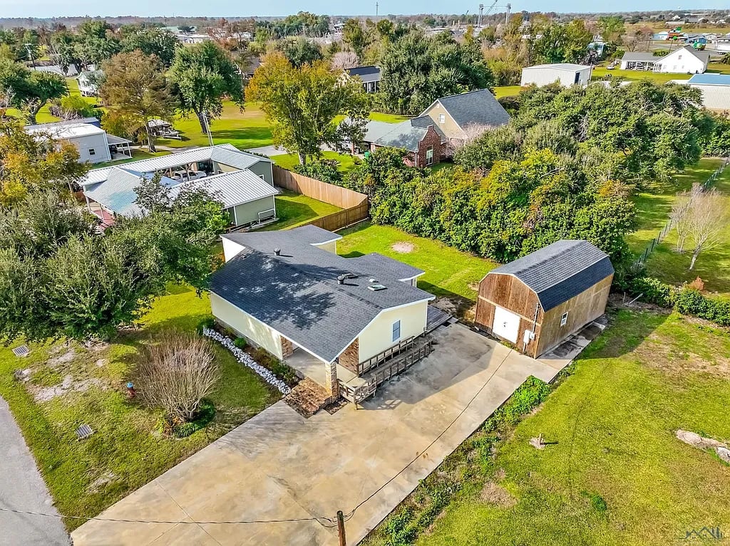156 St. Pierre Dr