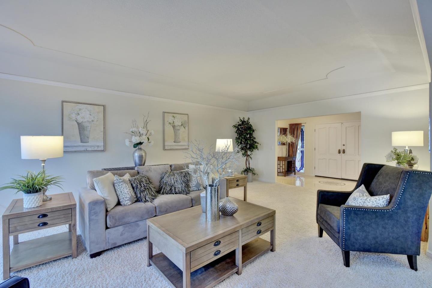 115 Harwood Ct
