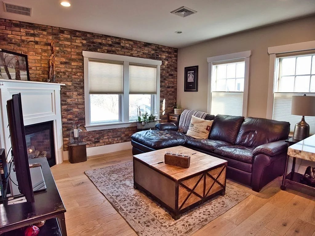 76 Court St - Unit 17