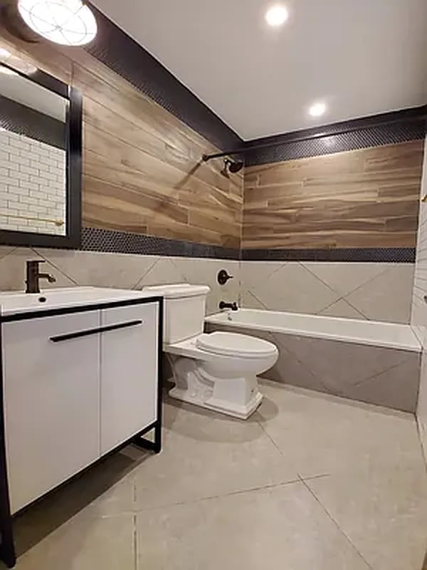 205 Central Ave 2B