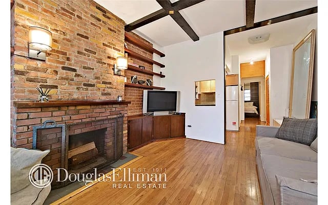 41 Jane Street Unit: 2C