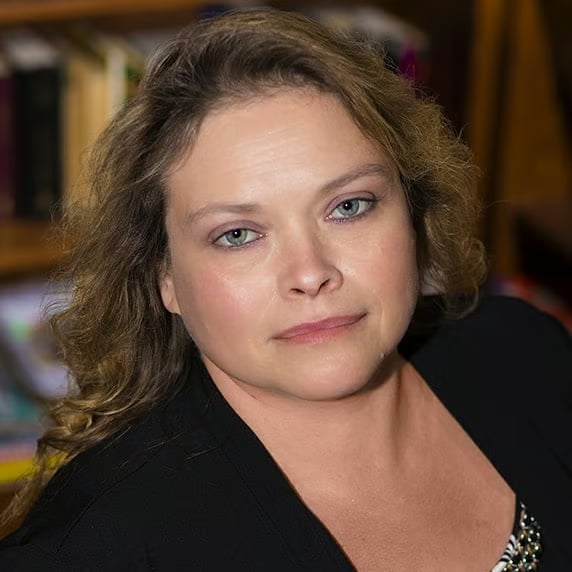 Kim Benda Granite City, IL Real Estate Agent Headshot