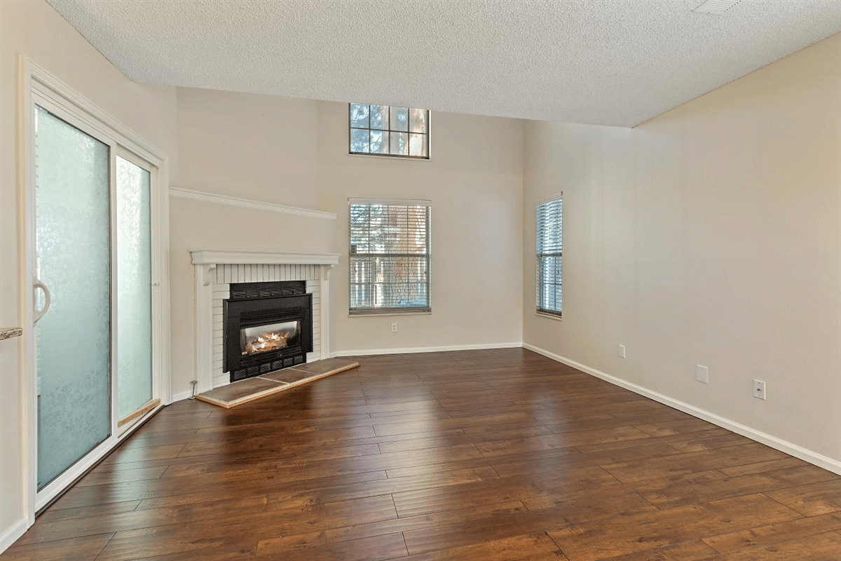 Just Listed: Beautifully Remodeled Townhome in Aurora