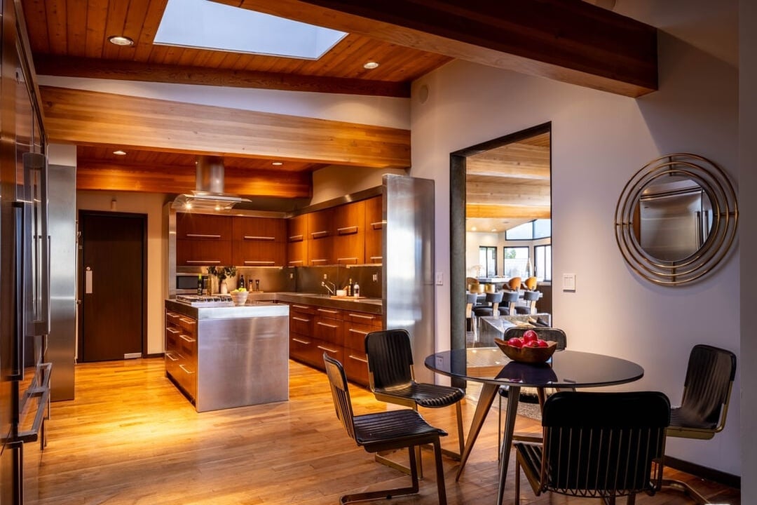 Orion Crest, Devlin Dr, 90069